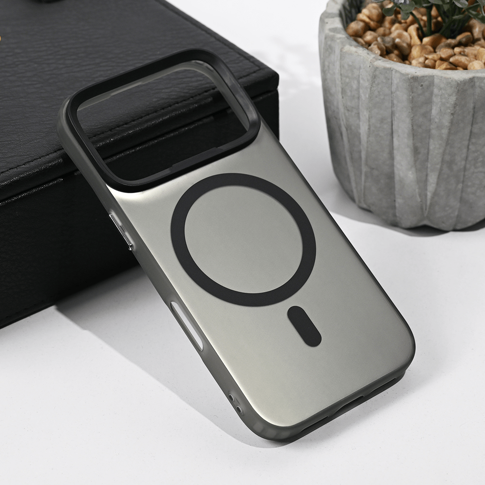 torbica-magsafe-clear-za-iphone-17-pro-63-crna-225874-381861