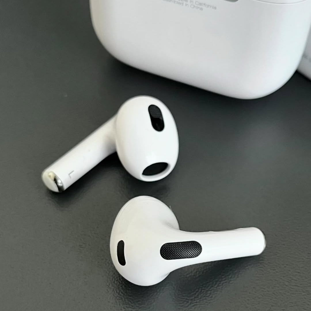 Kutijica za punjenje AirPods 3 slušalica