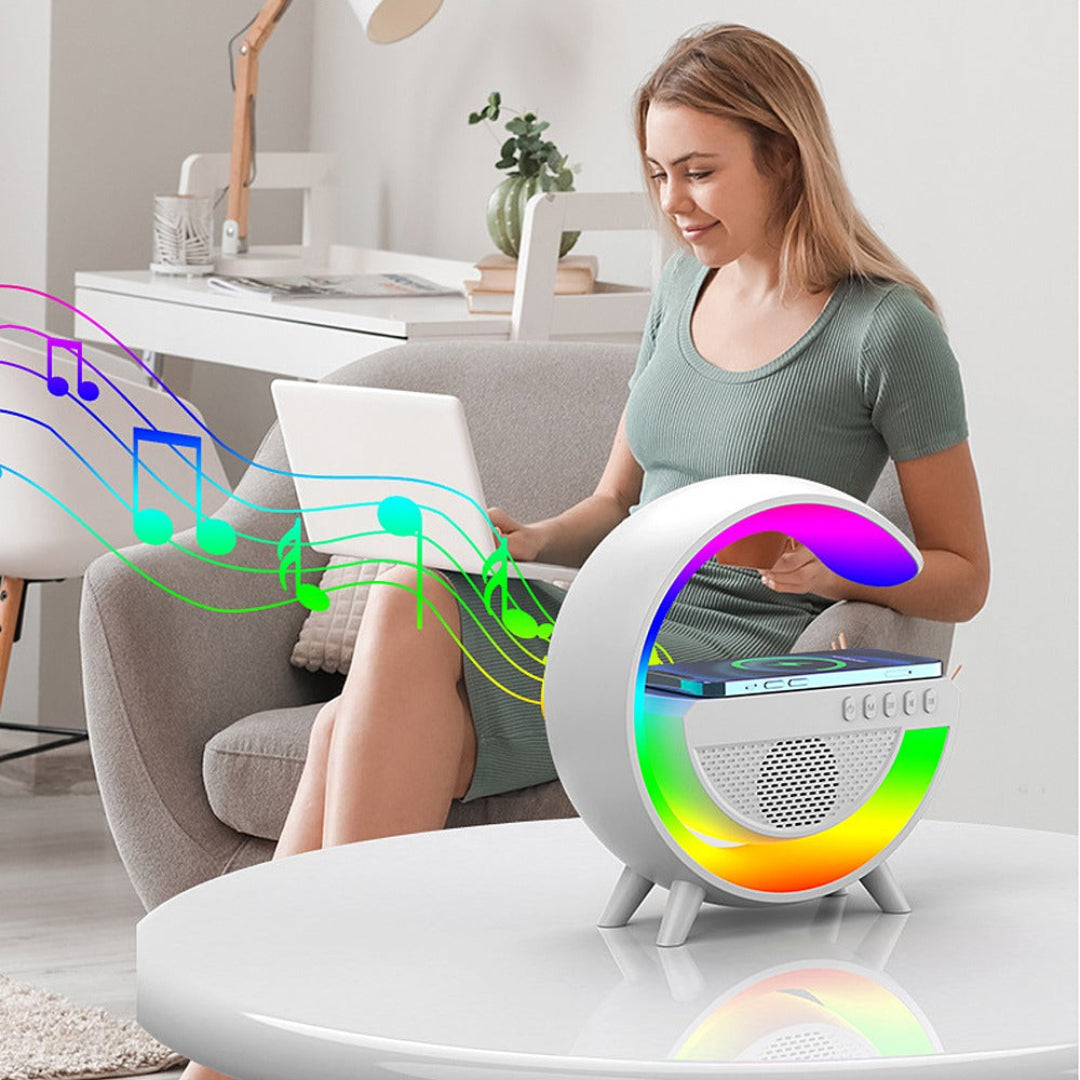 Bezicno punjenje telefona uz smart RGB lampu