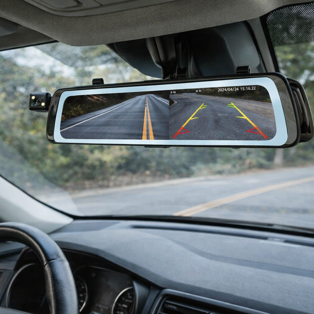 Auto kamera snima u Full HD rezoluciji