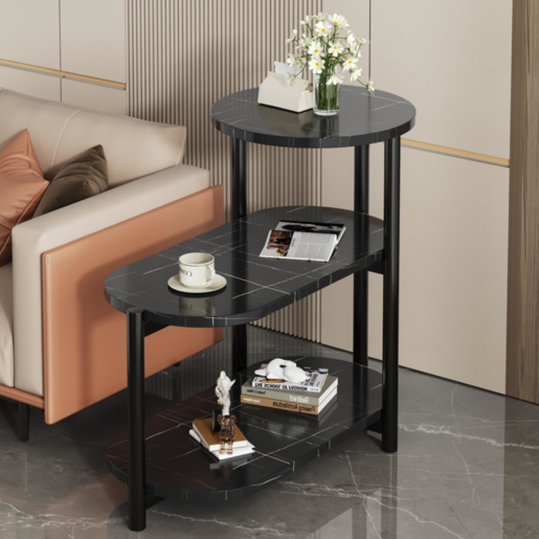 Moderan side table sa vise nivoa za dekoraciju