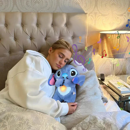 Interaktivna plišana igračka Stitch koja svetli i diše