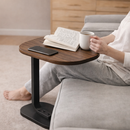 Moderan pomocni sto za dnevnu sobu