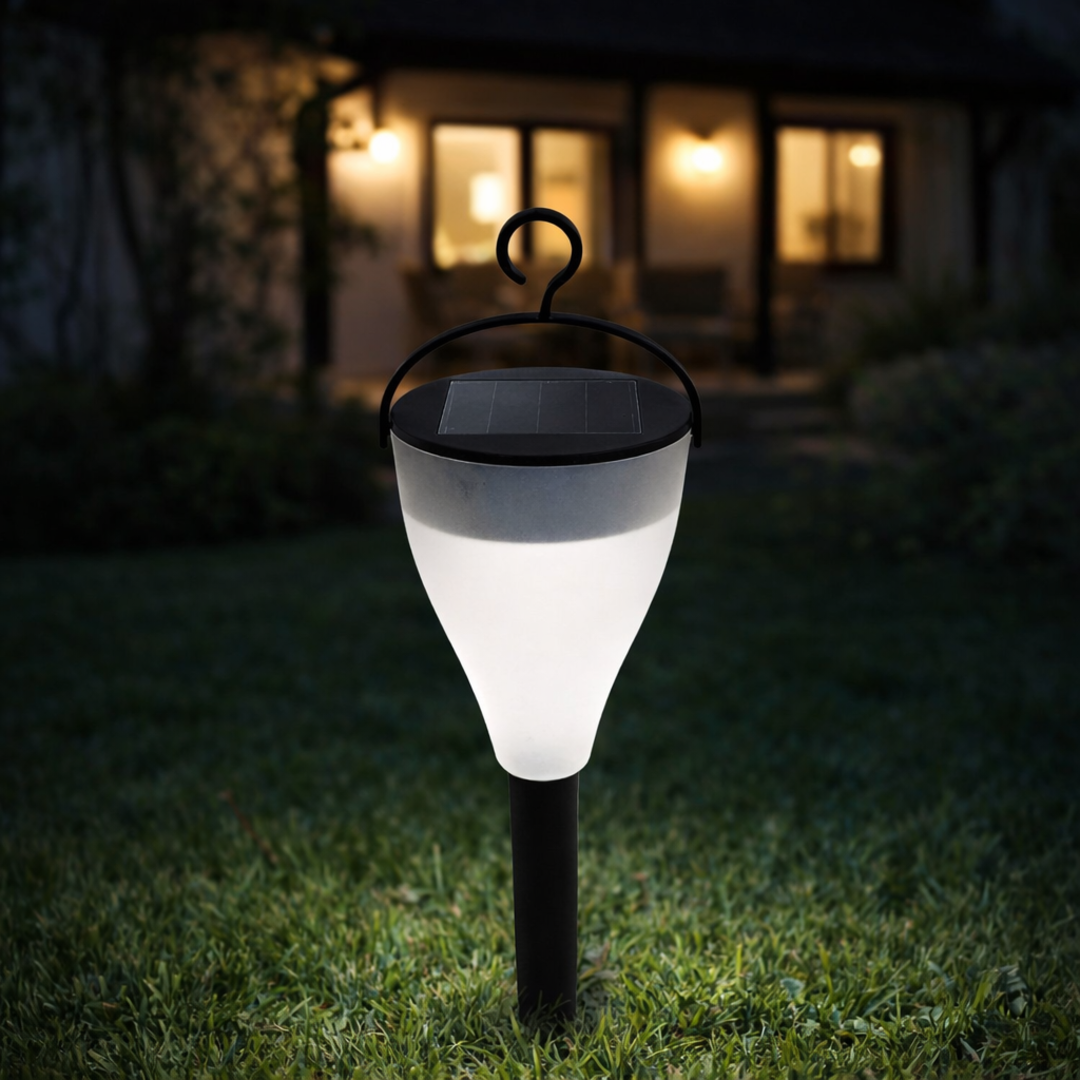 LED solarna lampa sa ugrađenom baterijom