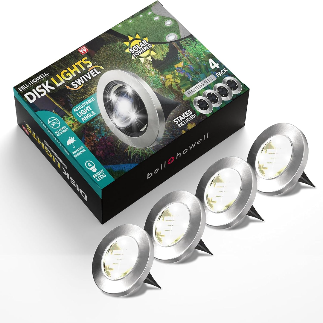 Solarne LED lampe za dvorište postavljene duž staze